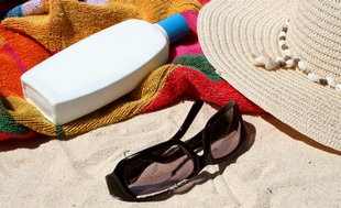 Sunscreen Hat Sunglasses 620x378