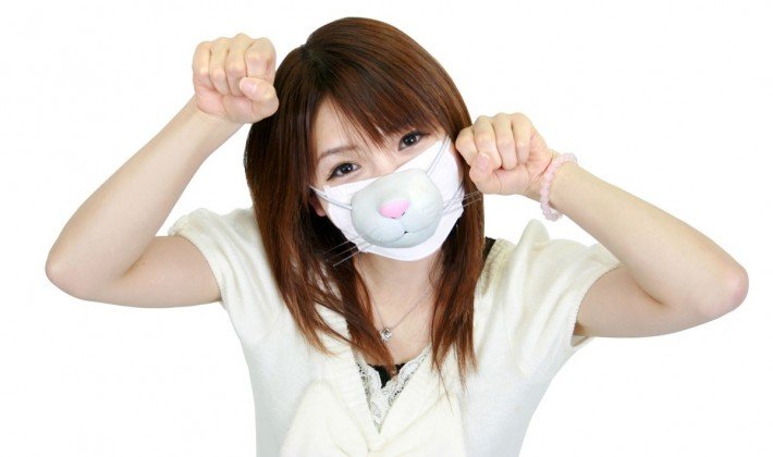 Cara Mudah Singkirkan Bibir Kering dan Pecah-pecah