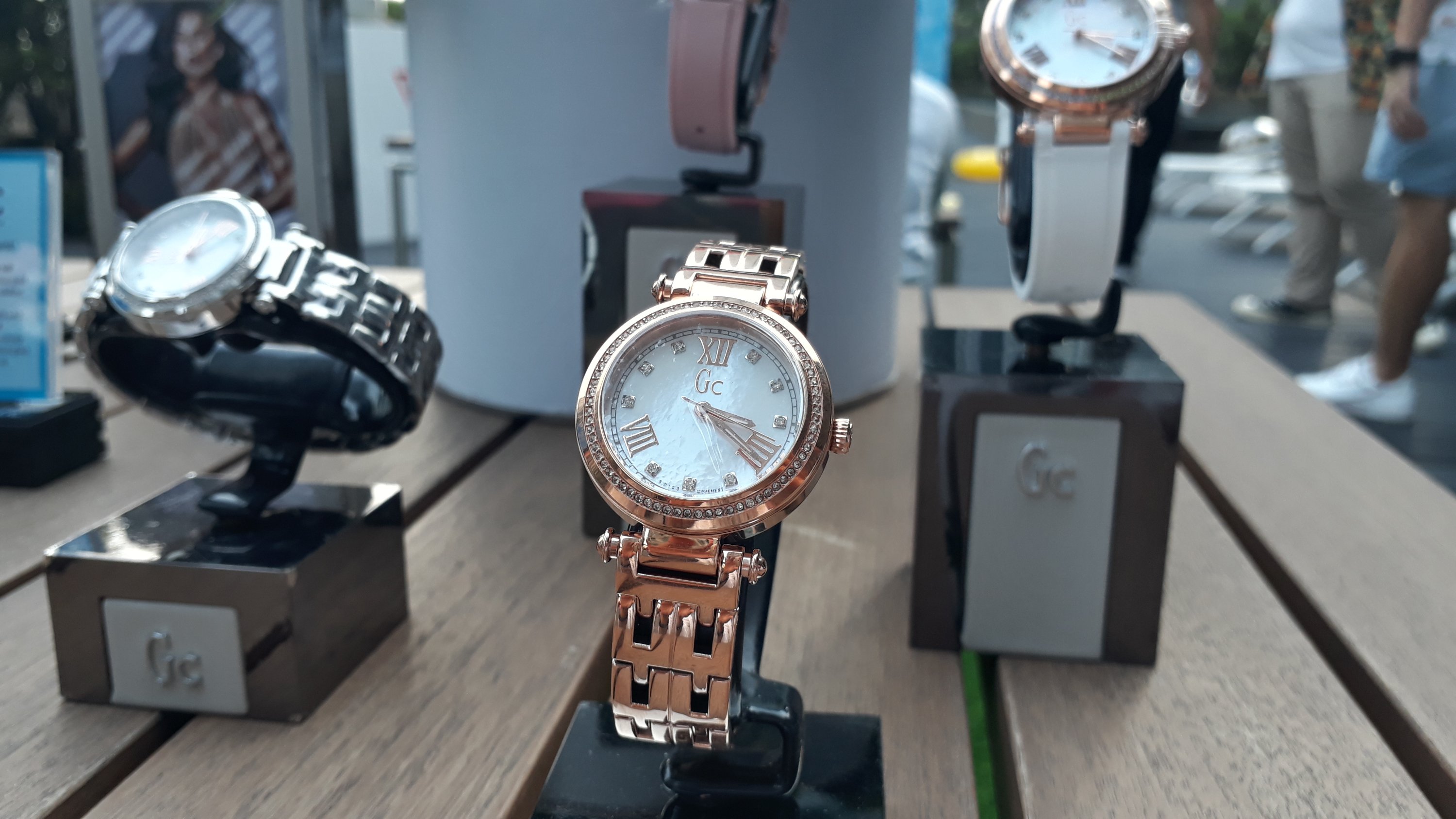Kasual Namun Bergaya Begini Koleksi Spring Summer 2019 Gc Watches