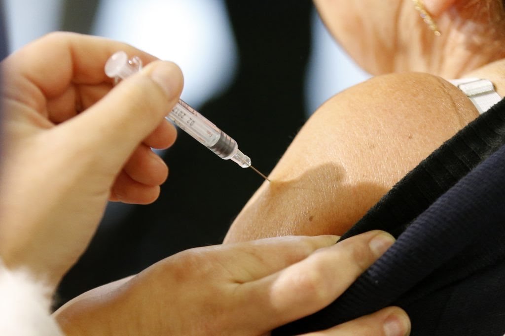 Vaksin Influenza Rutin Setiap Tahun, Perlukah?