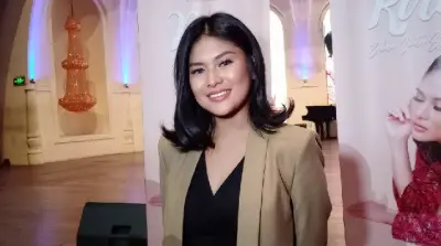 "Bukan Cinta Sejati" Single Perdana Riri Muya
