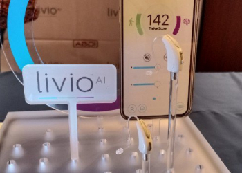 Alat Bantu Dengar dengan Teknologi AI Hadir di Indonesia