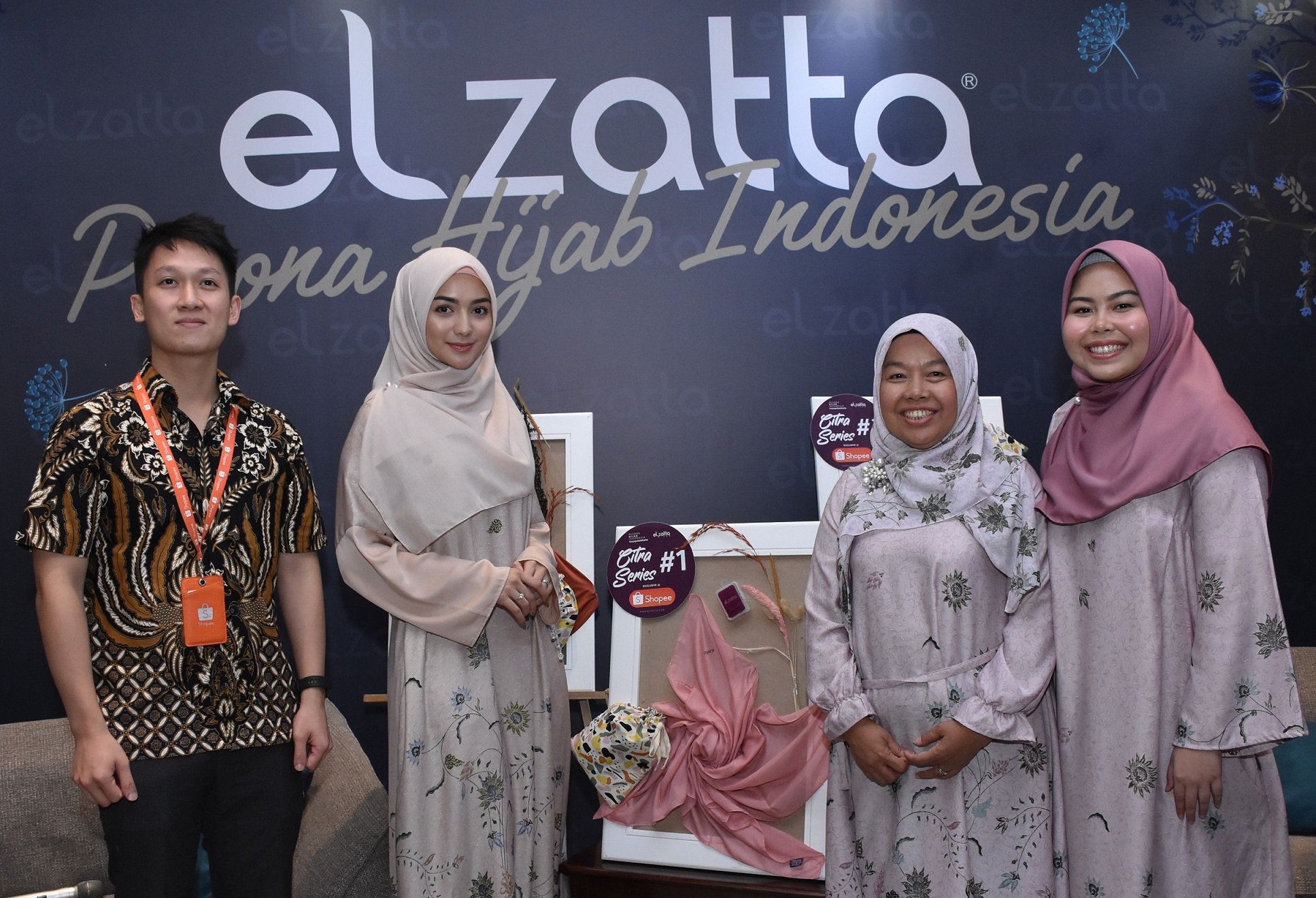 Citra Kirana Kembali Jadi Muse Koleksi Terbaru Elzatta Hijab