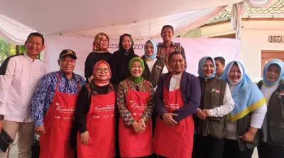 Zoya Dukung Program Kantin Sedekah