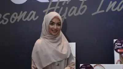 Citra Kirana Kembali Jadi Muse Koleksi Terbaru Elzatta Hijab