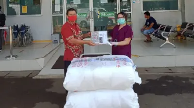 AyoBergerak.id Galang Dana Rp1 M untuk APD
