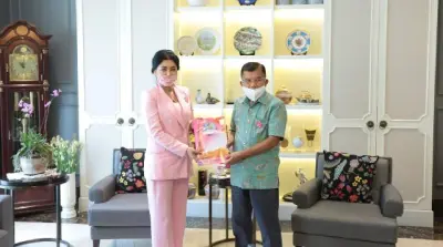 Deby Vinski dan Jusuf Kalla Dukung Langkah Pemerintah Tangani Covid-19