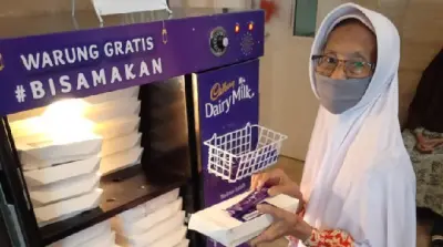 Cadbury Bagikan 9.000 Paket Berbuka untuk Pejuang Covid-19