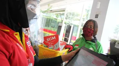 SGM Eksplor dan Alfamart Bantu 20.000 Pengemudi Ojol