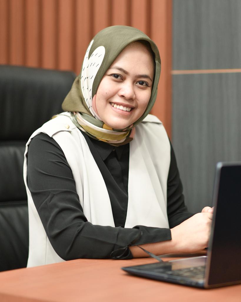 Kiprah Irtanty Nur Rachmatika Jalankan Klinik Kecantikan 1 Kiprah Irtanty Nur Rachmatika Jalankan Klinik Kecantikan