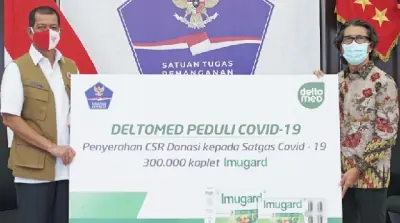 Deltomed Serahkan 300 Ribu Kaplet Imugard untuk Satgas Covid-19
