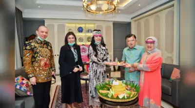 Wapres JK Lakukan Stem Cell Quantum di Celltech International Indonesia