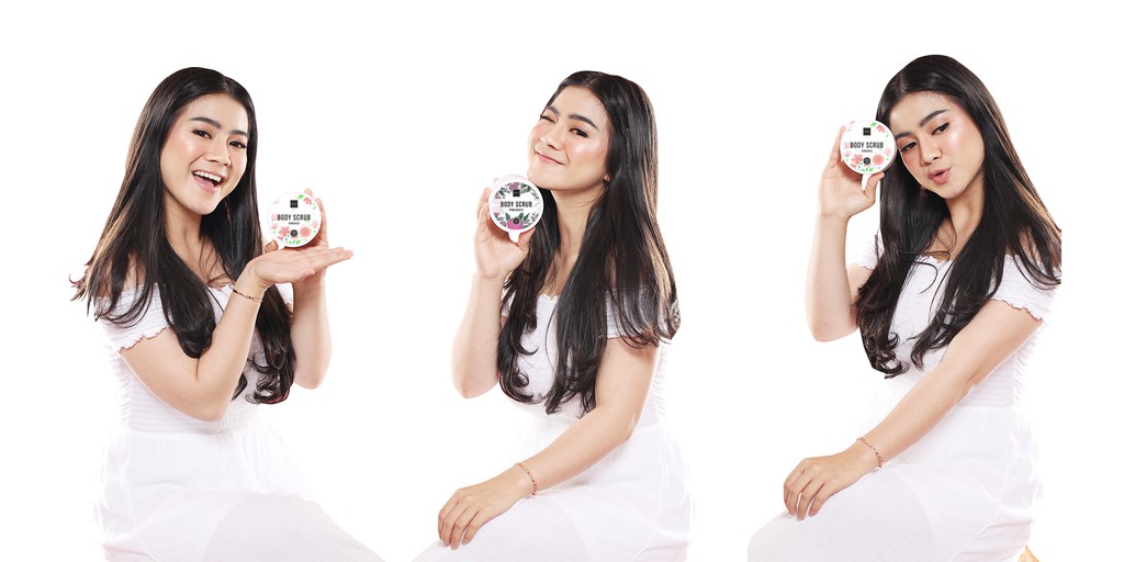Scarlett Whitening Bikin Kulit Lebih Glowing di 2021 4 Scarlett Whitening Bikin Kulit Lebih Glowing di 2021