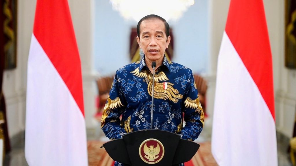 Jokowi Tetapkan PPKM Darurat di Jawa dan Bali