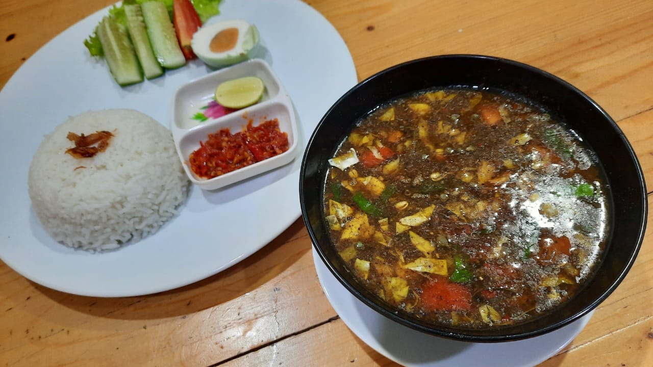 Cafe btw, Tongkrongan Asyik Buat Anak Muda di Jakarta Timur