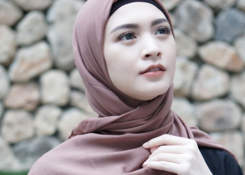 Demi Sang Ayah, Donita Berjuang Mati-matian Bisa Kuliah