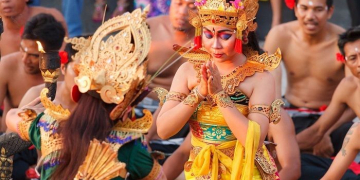 Budaya Indonesia yang Mulai Tergerus Zaman