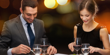 Tips Riasan untuk Kencan Pertama Anti Gagal