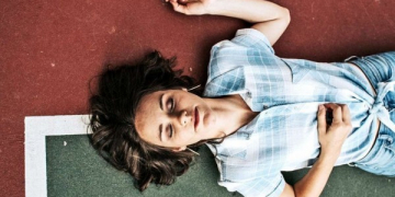 Ilustrasi perempuan pingsan/futurity.org