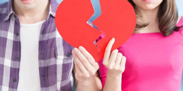 Cara Move On Dari Mantan Agar Tidak Terjebak dengan Masa Lalu