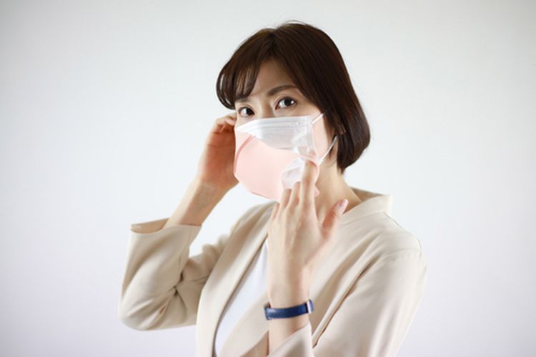 Cara Menggunakan Masker dengan Benar 2 Cara Menggunakan Masker dengan Benar