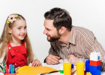 Ayah Zaman Now Lebih Aktif Mengasuh Si Kecil