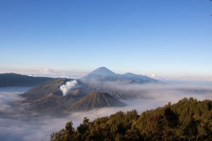 Tempat Wisata Unggulan yang Mendunia di Indonesia 7 Tempat Wisata Unggulan yang Mendunia di Indonesia