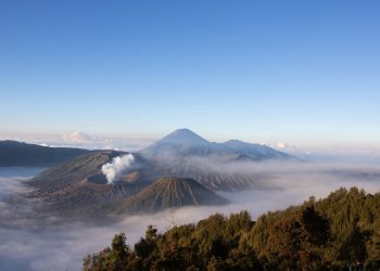 Ilustrasi Gunung Merapi - Womanindonesia.co.id