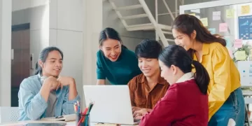 Kiat Proteksi Sekaligus Investasi untuk Millenial dan Generasi Z