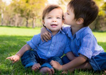 Jarak Ideal Usia antara Kakak dan Adik Harus Dipertimbangkan Orang Tua