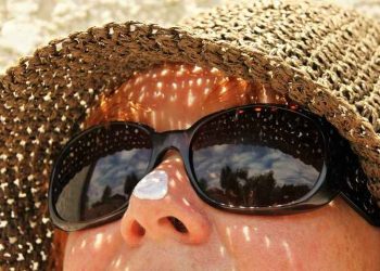 Bahaya Terlalu Berlebihan Terkena Paparan UV?