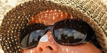 Bahaya Terlalu Berlebihan Terkena Paparan UV?