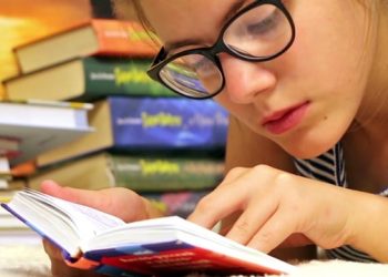 Hari Membaca Anak Jakarta: Tips Menyimpan Buku Agar Tetap Awet