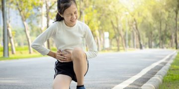 Makan Sebelum Olahraga Menyebabkan Sakit Perut. Apa Penjelasan Ahli?