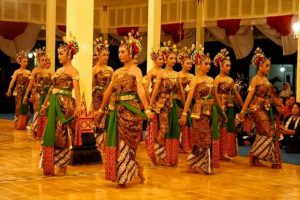 Tari Tradisional Nusantara Yang Terkenal Dan Mendunia 8 Tari Serimpi