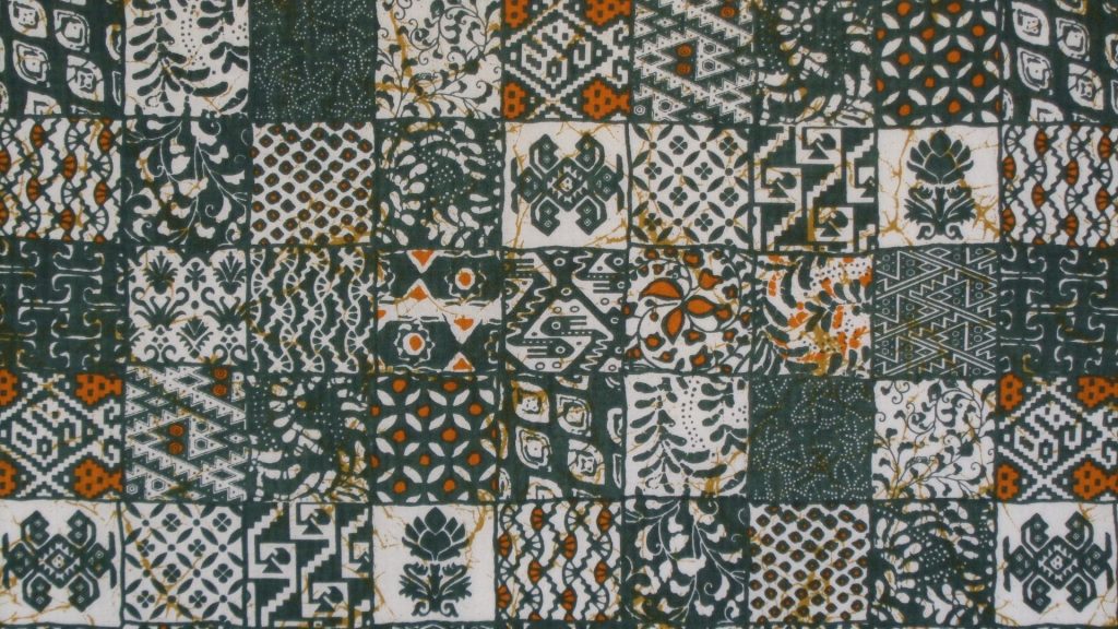 15 Motif Batik Nusantara yang sangat Terkenal beserta Filosofinya 6 Batik Tambal Yogyakarta Design By. Canva