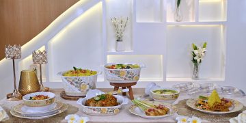 Hari Batik Nasional: Tupperware Gandeng Anne Avantie Hadirkan Koleksi Batik Sekar Jagad_womanindonesia.jpg