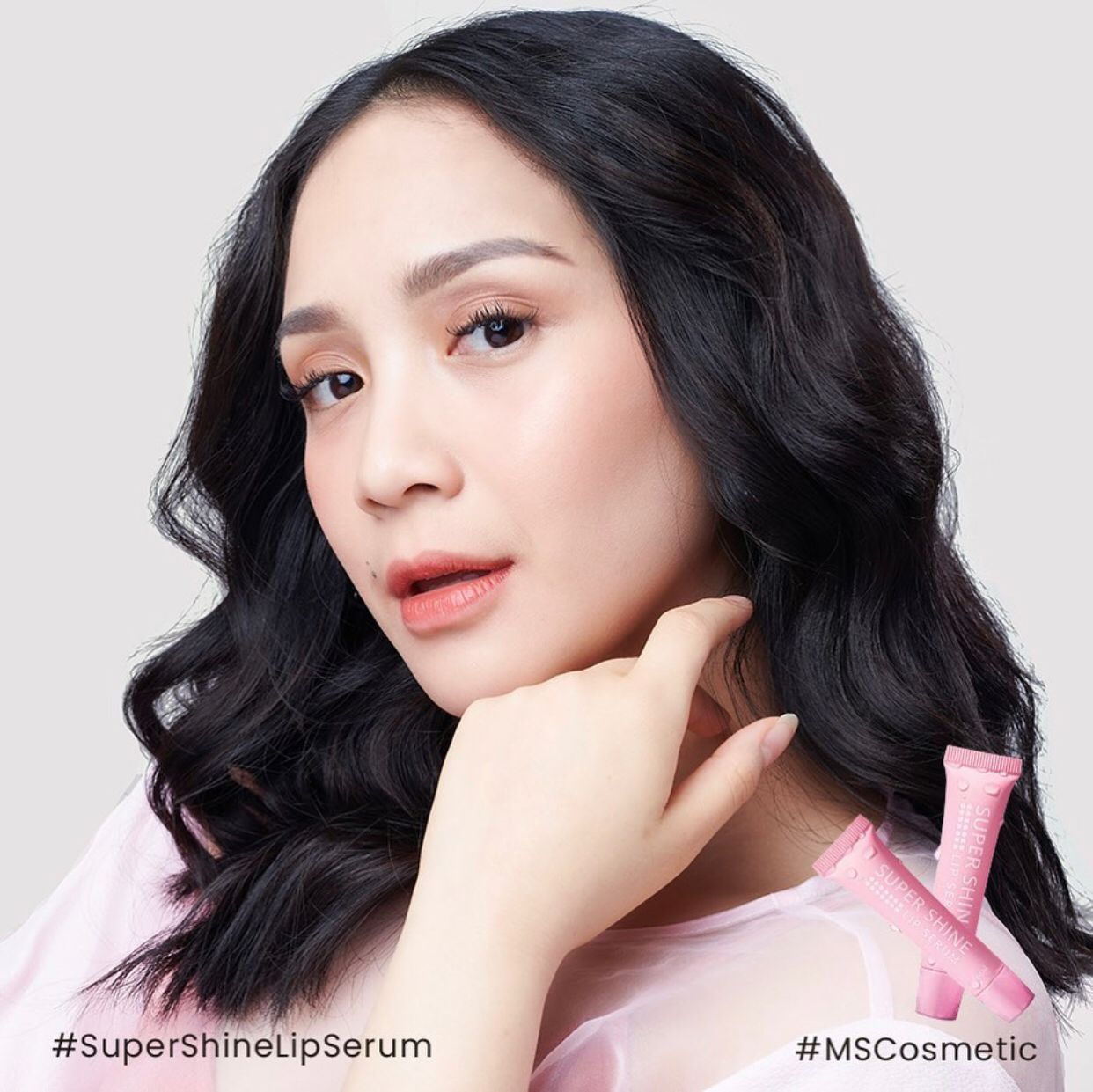 Rahasia Bibir Merah Alami Hanya dengan Lip Serum 2 Rahasia Bibir Merah Alami Hanya dengan Lip Serum