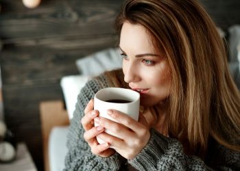 Sarapan Dengan Minum Kopi Apakah Aman untuk Kesehatan?