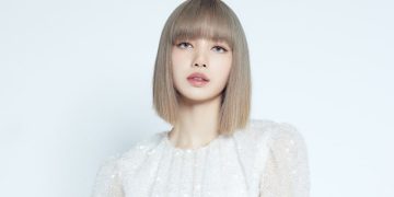 Lisa BLACKPINK Memulai Lagu Debut Solonya