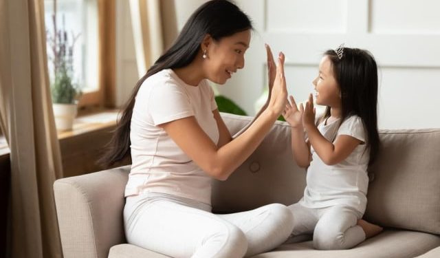 Menciptakan Premium Bonding Moment Ibu dan Anak Lewat 'Satukan Cerita'
