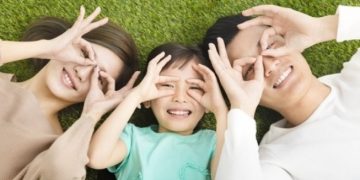 Cara Membesarkan Anak-Anak yang Bahagia untuk Sukses dalam Hidup