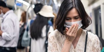 Tips Menghilangkan Bau Mulut Saat Memakai Masker