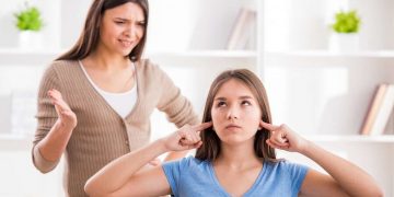 4 Pendekatan Orangtua Menghadapi Anak Remaja_Womanindonesia.jpg