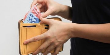 8 Alasan Mengapa Anda Harus Punya Dana Darurat_Womanindonesia.jpg