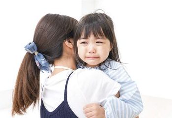 Anak Tantrum? Berikut 4 Cara Mengatasinya