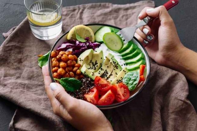 Hari Vegetarian Sedunia Membedakan Vegetarian dan Vegan-womanindonesia.jpg