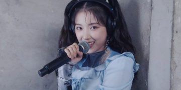 Jiwoo JYP Mengcover Me, Myself & I_womanindonesia.jpg