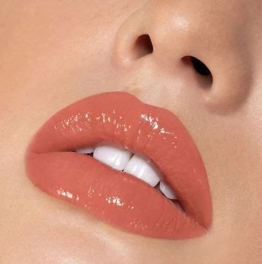 Mengenal 7 Jenis Lipstik, Kamu Pakai yang Mana? 4 Mengenal 7 Jenis Lipstik, Kamu Pakai yang Mana_Womanindonesia.jpg
