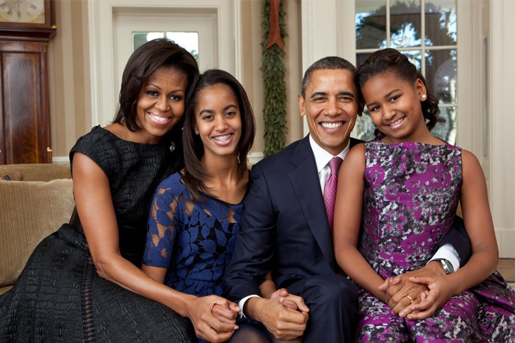 Mengintip 5 Gaya Hubungan Pernikahan Michelle Obama 4 Mengintip 5 Gaya Hubungan Pernikahan Michelle Obama_Womanindonesia.jpg